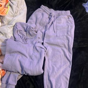 purple sweatsuit🍇